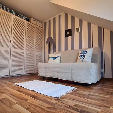 Pokoje Na Lipowym Dworze, Lejlighed *